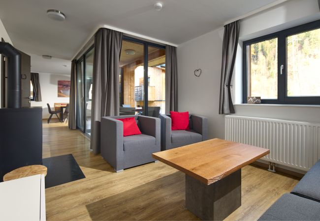 Living room Montan Chalet-Apartment Living room Montan Chalet-Apartment