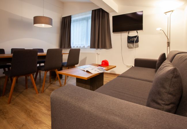 Living room Cirrus Apartment Chalet-Resort Living room Cirrus Apartment Chalet-Resort