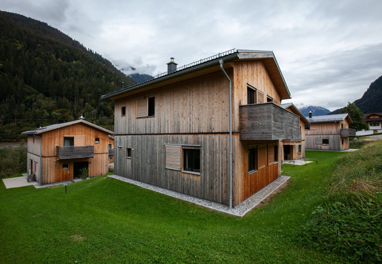 Exterior view Alpin Chalet
