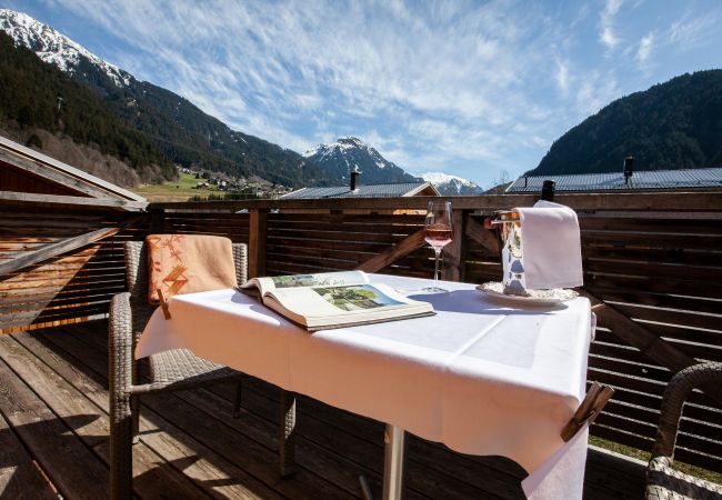 Balkon Alpin Chalet Balkon Alpin Chalet